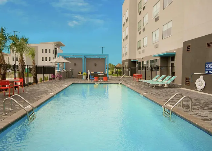Hotel Tru By Hilton River Ranch 3*