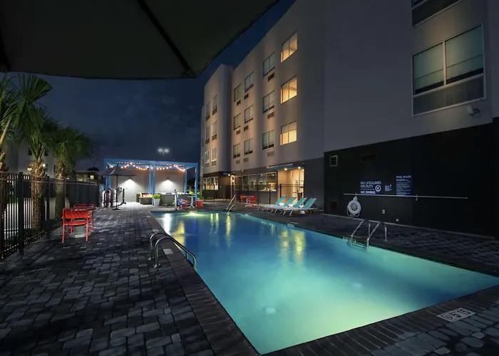 Tru By Hilton River Ranch Hotel 3*